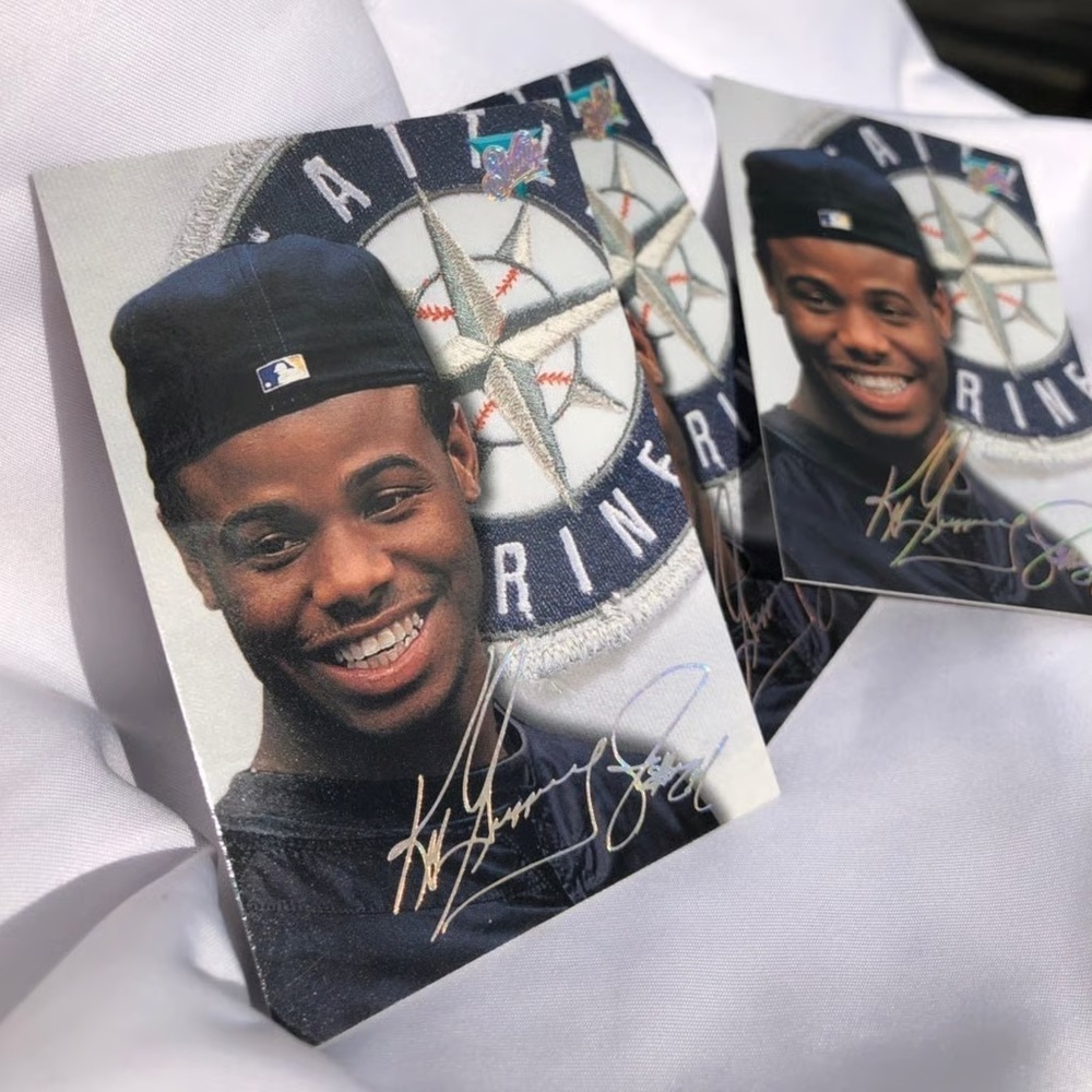 ⬇️SALE‼️ 1993 Topps Studio Ken Griffey Jr Card 
Open to reasonable offers
